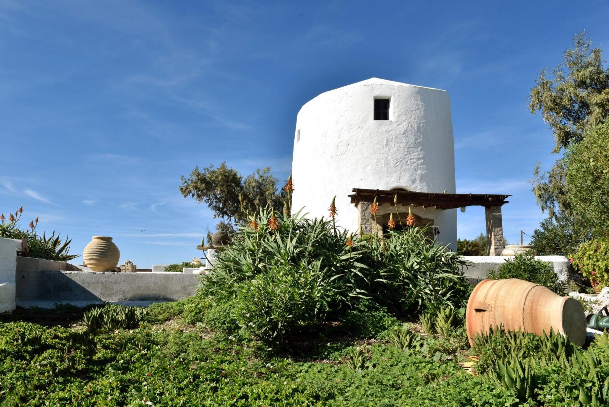 פלאקה Anastasia'S Windmill And Anastasia'S Studio מראה חיצוני תמונה