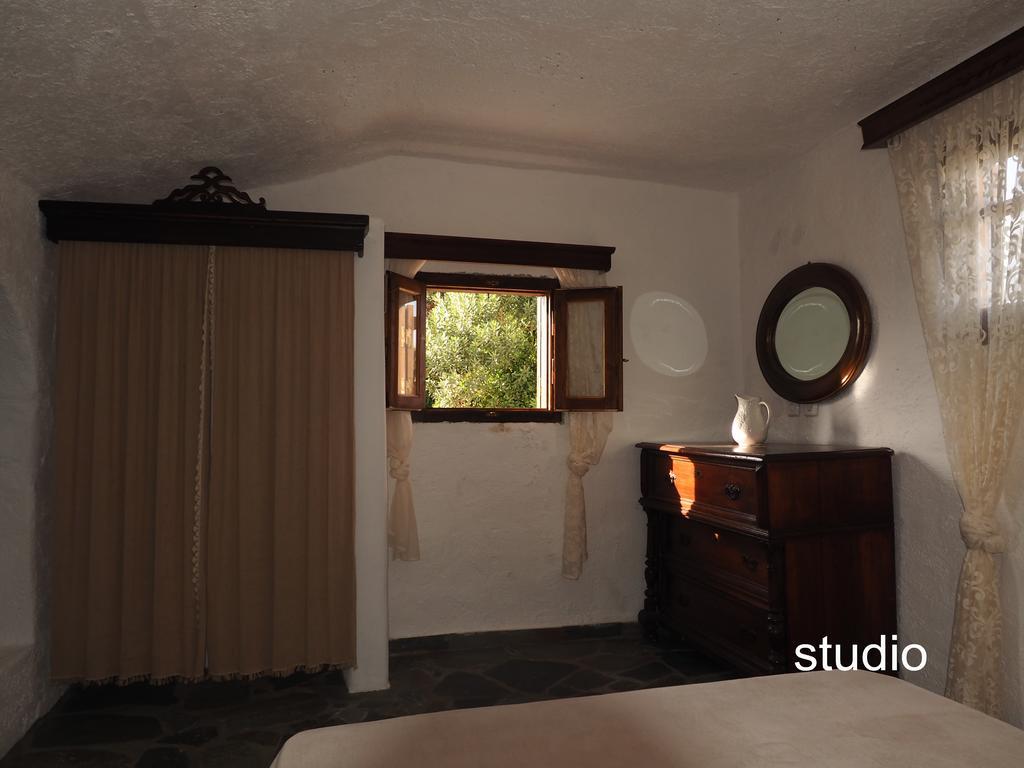 פלאקה Anastasia'S Windmill And Anastasia'S Studio מראה חיצוני תמונה